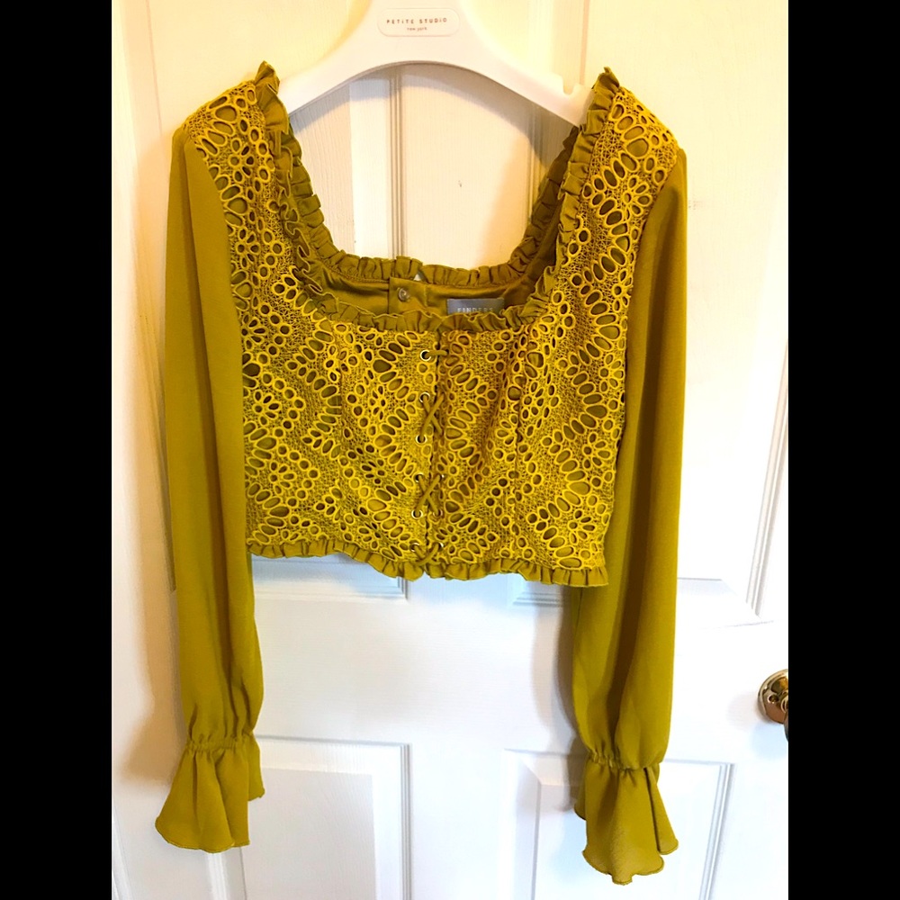 Finders Keepers top